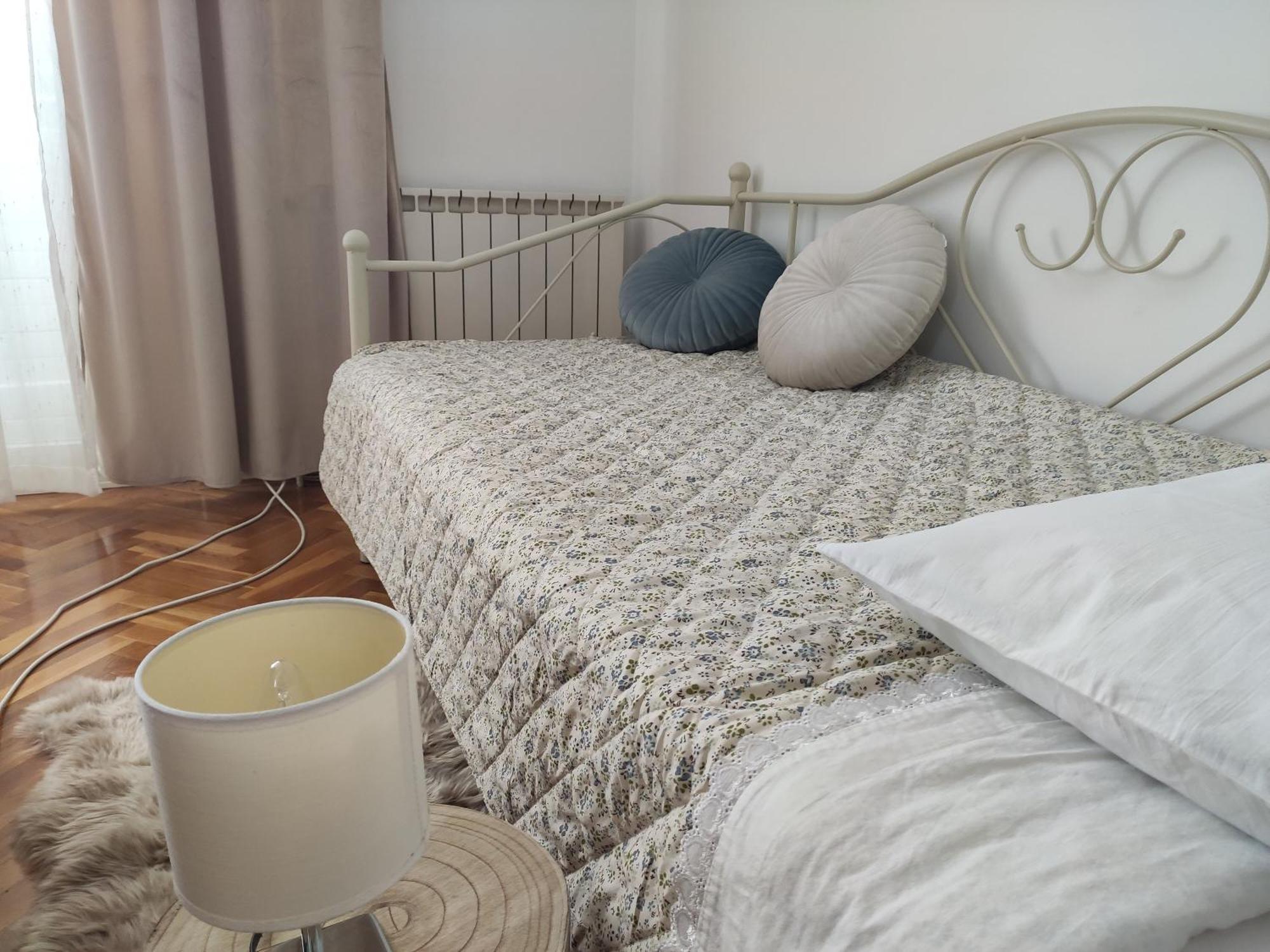 Siesta Apartments Шибеник Екстер'єр фото
